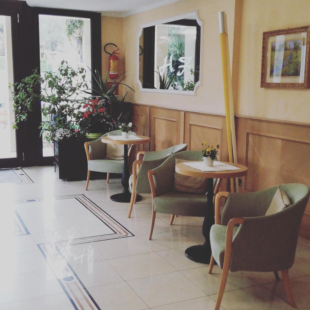 Hotel Fioroni Bellagio Exterior foto